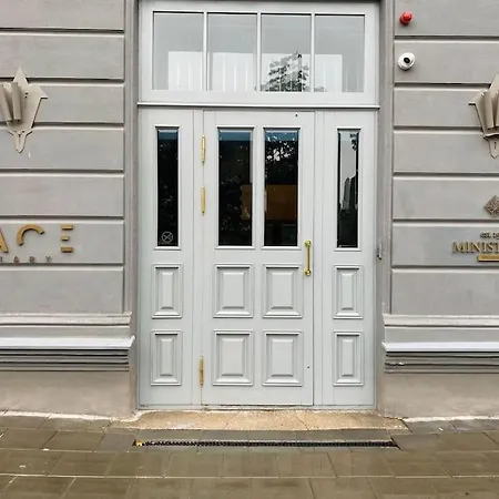 Cosy Newly Decorated Self Check-in Loft In Apartment